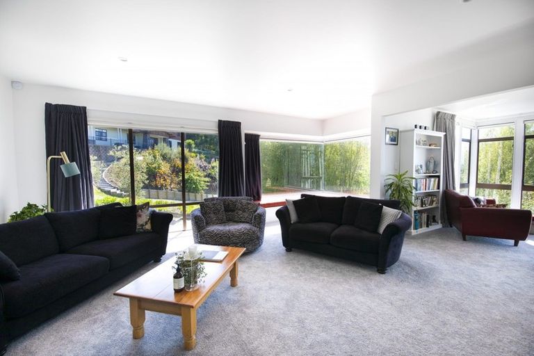 Photo of property in 9 Ridgeway Terrace, Taradale, Napier, 4112
