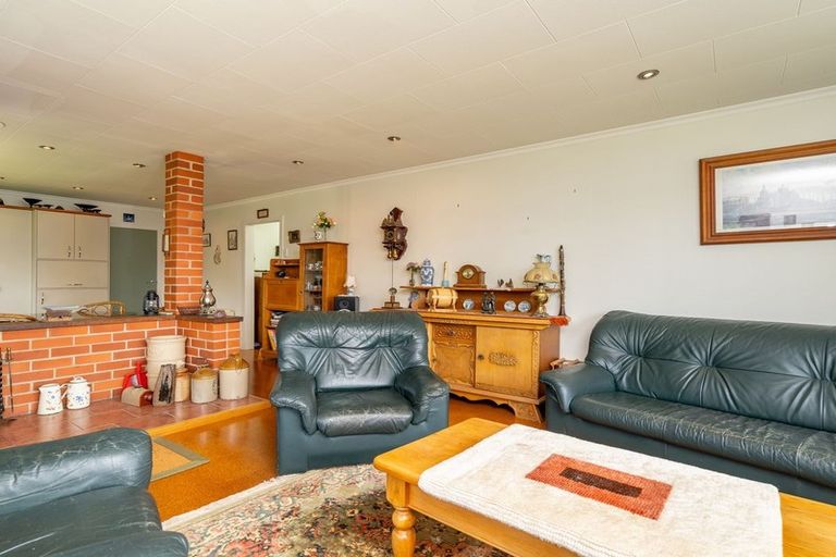 Photo of property in 1 Waikana Street, Broad Bay, Dunedin, 9014