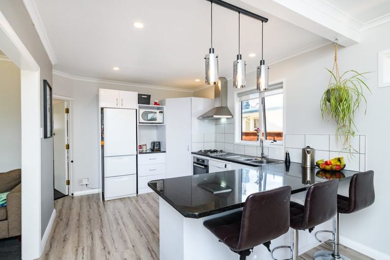 Photo of property in 29 Aberdeen Avenue, Takaro, Palmerston North, 4412