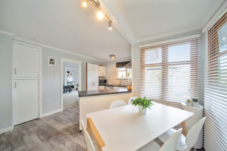 Photo of property in 65 Waimea Street, Westown, New Plymouth, 4310