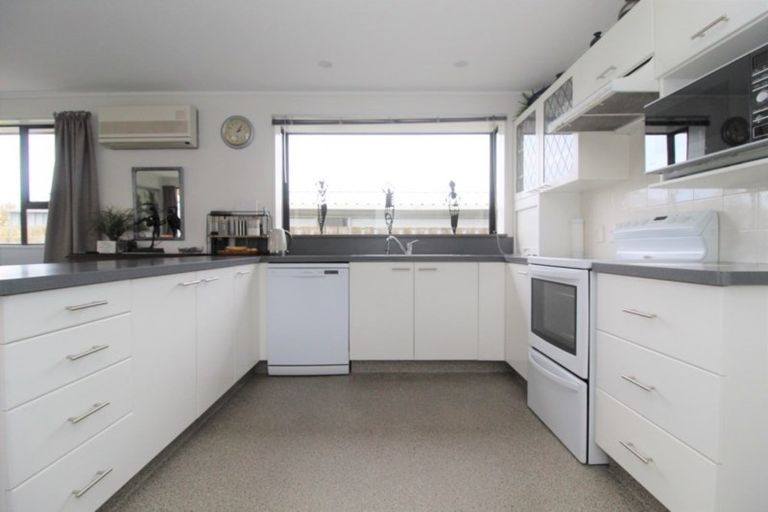 Photo of property in 8 Grace Street, Waimate, 7924