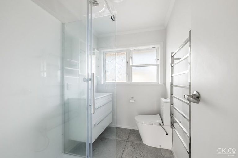 Photo of property in 40a Kashmir Avenue, Clouston Park, Upper Hutt, 5018