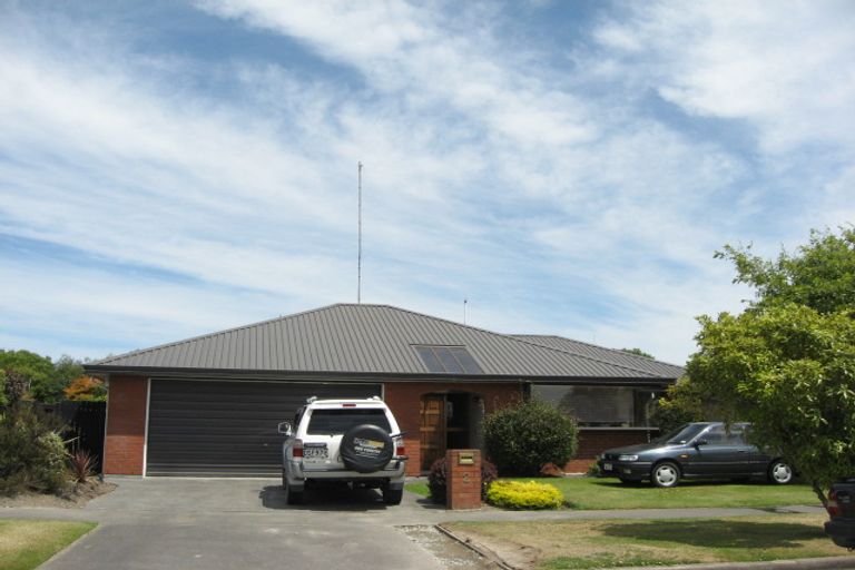 Photo of property in 2 De Courcy Place, Avondale, Christchurch, 8061