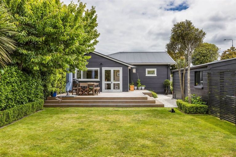 Photo of property in 130 Idris Road, Strowan, Christchurch, 8052