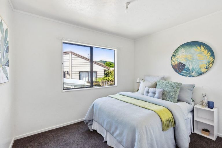 Photo of property in 16a Pukeko Street, Paraparaumu, 5032