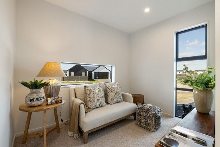 Photo of property in 39 Tulett Park Drive, Casebrook, Christchurch, 8051