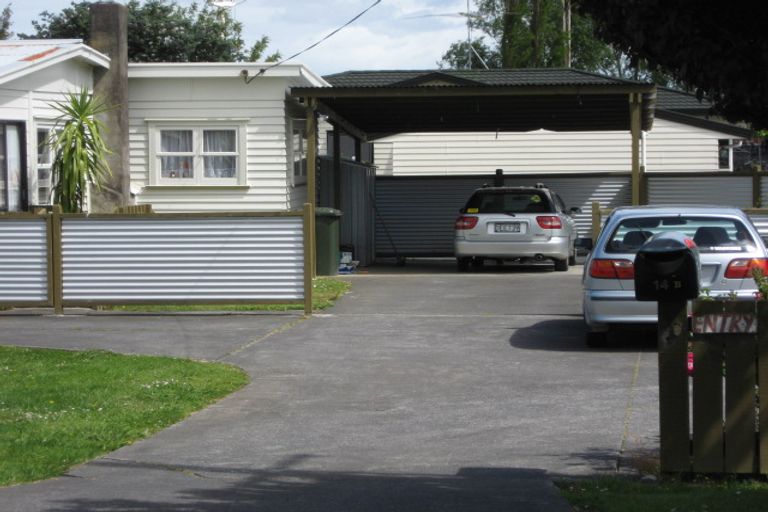 Photo of property in 14 Cross Street, Papakura, 2110