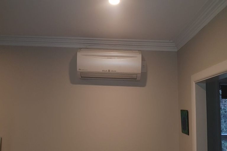 Photo of property in 55 Waikowhai Street, Ngaio, Wellington, 6035