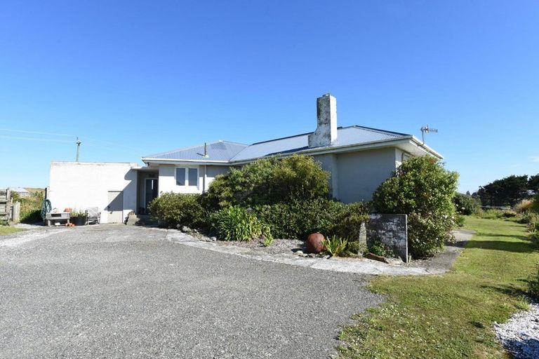 Photo of property in 2319 Bluff Highway, Greenhills, Invercargill, 9877