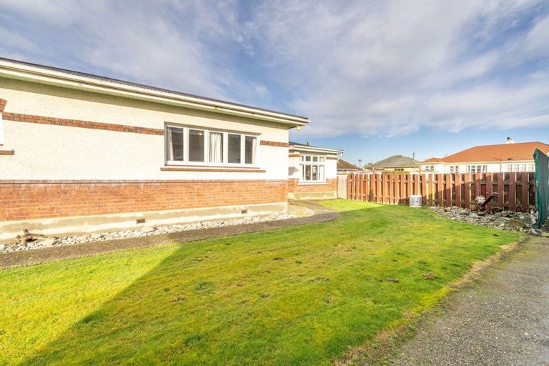 Photo of property in 21 Gilbert Street, Gore, 9710