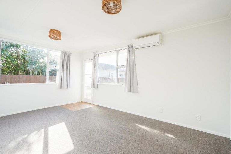 Photo of property in 42b Burns Avenue, Takaro, Palmerston North, 4412