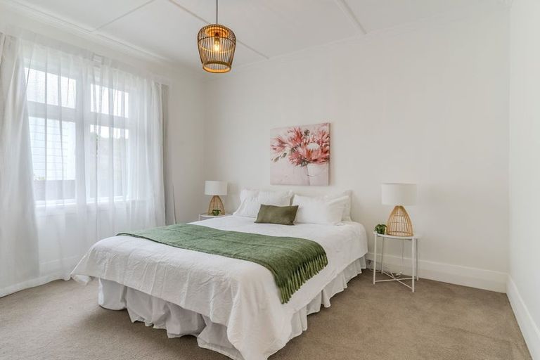 Photo of property in 182 Pine Hill Road, Dalmore, Dunedin, 9010