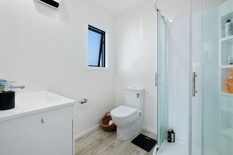 Photo of property in 5 Mallard Street, Albert Town, Wanaka, 9305