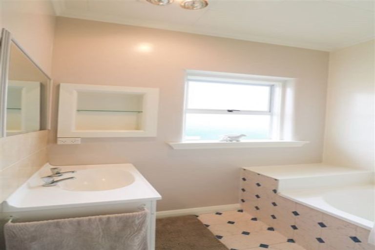 Photo of property in 8 Hunt Street, Seaview, Timaru, 7910