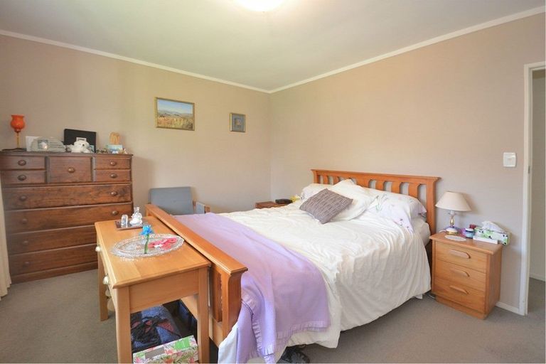 Photo of property in 17b Pemberton Crescent, Greerton, Tauranga, 3112