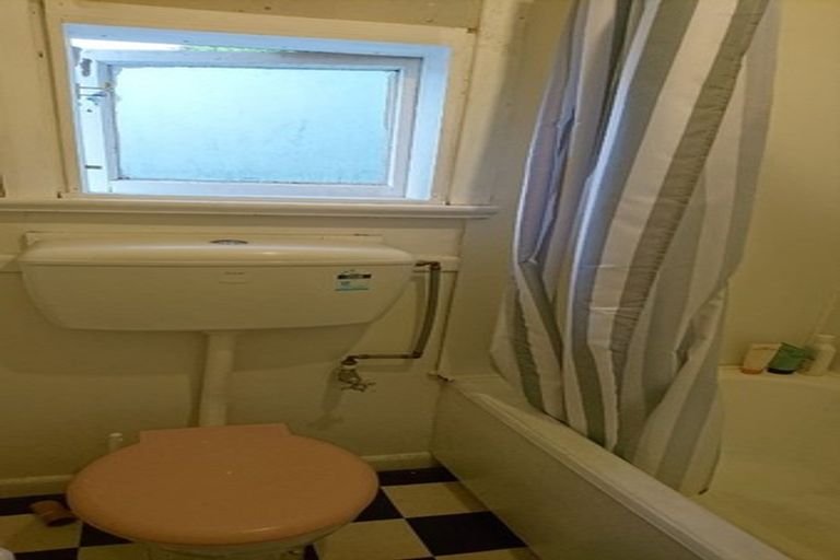 Photo of property in 11 Cashel Street, Christchurch Central, Christchurch, 8013