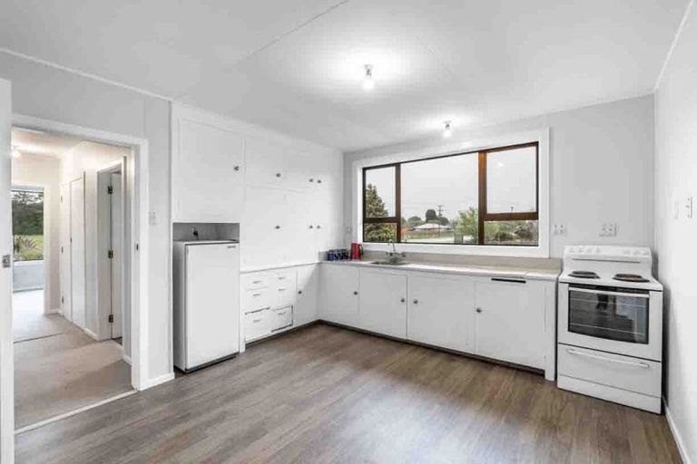 Photo of property in 25 Clifden Highway, Tuatapere, 9620
