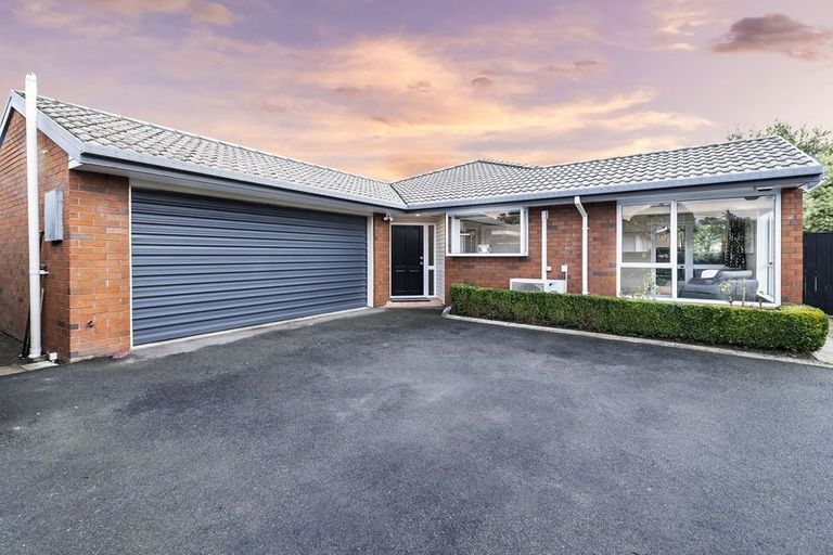 Photo of property in 2/57 Cutts Road, Russley, Christchurch, 8042