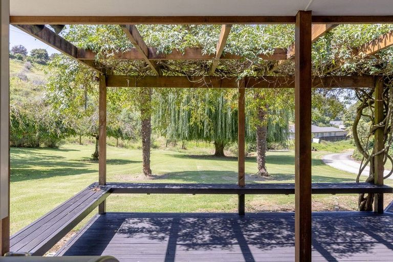 Photo of property in 1 Grasmere Way, Bethlehem, Tauranga, 3110