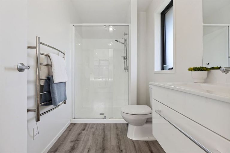 Photo of property in 72 Avanda Avenue, Rolleston, 7615