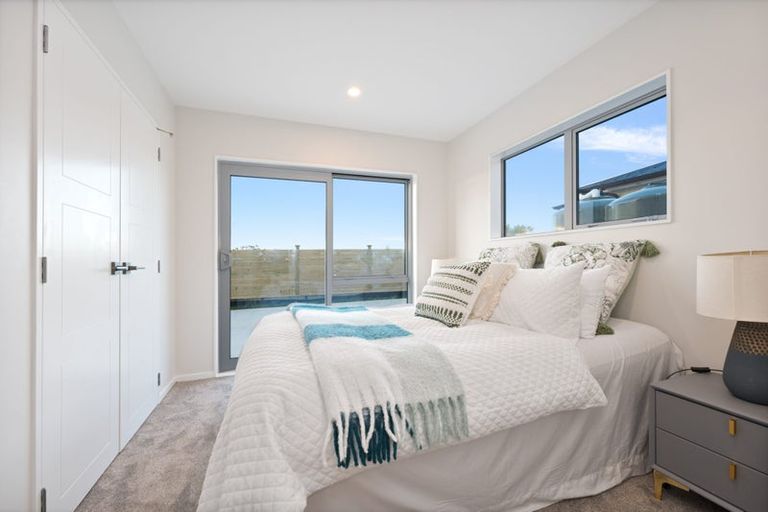 Photo of property in 10 Vino Cina Heights, Ranui, Auckland, 0612