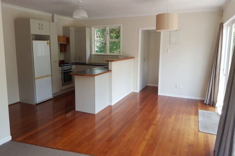 Photo of property in 5 Fawcett Road, Laingholm, Auckland, 0604