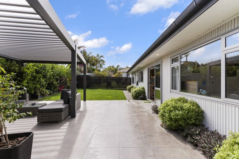 Photo of property in 28 Jane Gifford Place, Half Moon Bay, Auckland, 2012