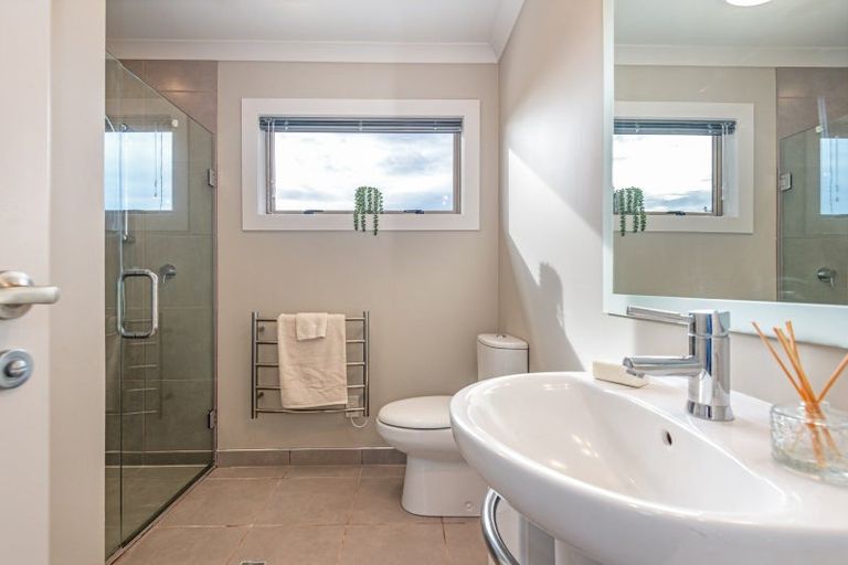 Photo of property in 31a Puriri Terrace, Roslyn, Palmerston North, 4414