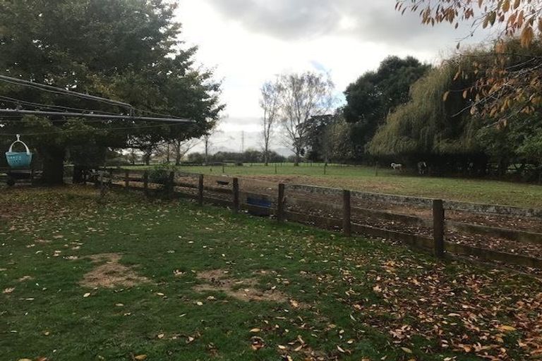 Photo of property in 275 Thornton Road, Cambridge, 3496