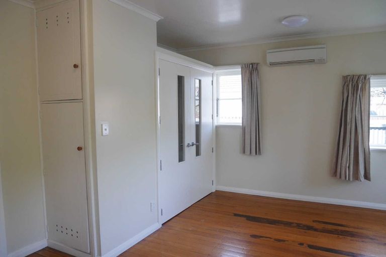 Photo of property in 15 Mccombs Street, Somerfield, Christchurch, 8024