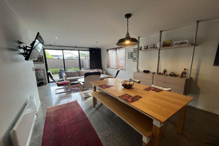 Photo of property in 55 Morley Street, New Plymouth, 4310