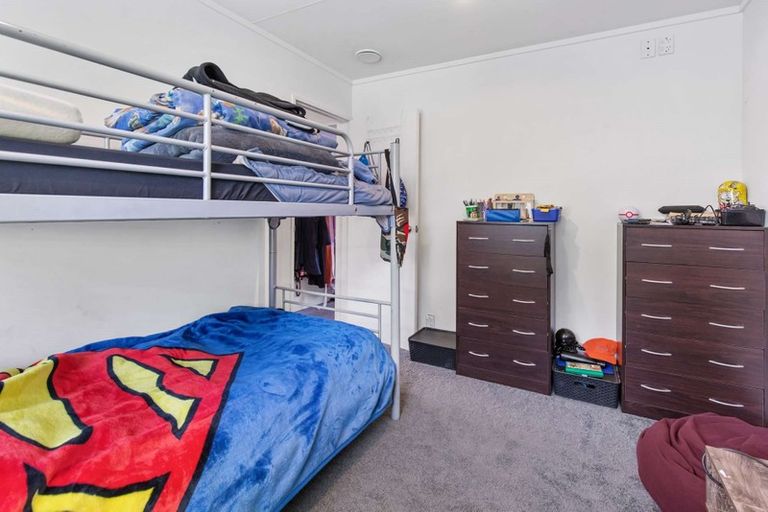 Photo of property in 20a Queen Road, Bellevue, Tauranga, 3110