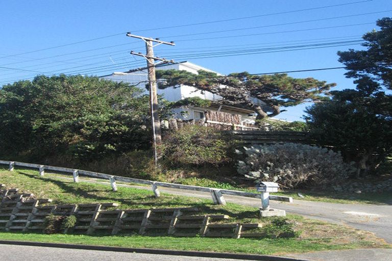 Photo of property in 147 Wellington Road, Paekakariki, 5034