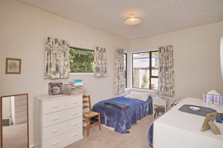 Photo of property in 28a Hamilton Avenue, Ilam, Christchurch, 8041