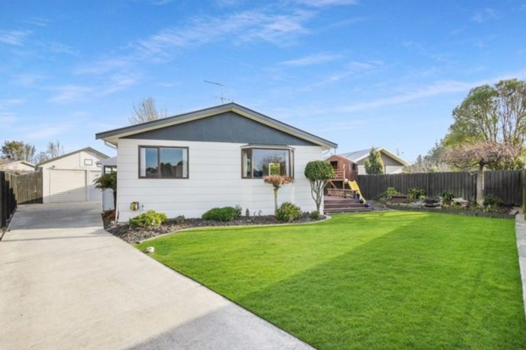 Photo of property in 6 School Lane, Kirwee, Darfield, 7571