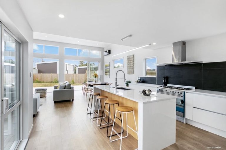 Photo of property in 47 Lockheed Street, Hobsonville, Auckland, 0618