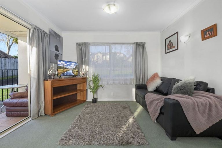 Photo of property in 64 Village Park Drive, Welcome Bay, Tauranga, 3112