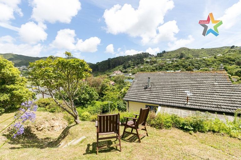 Photo of property in 103 Sunshine Avenue, Karori, Wellington, 6012