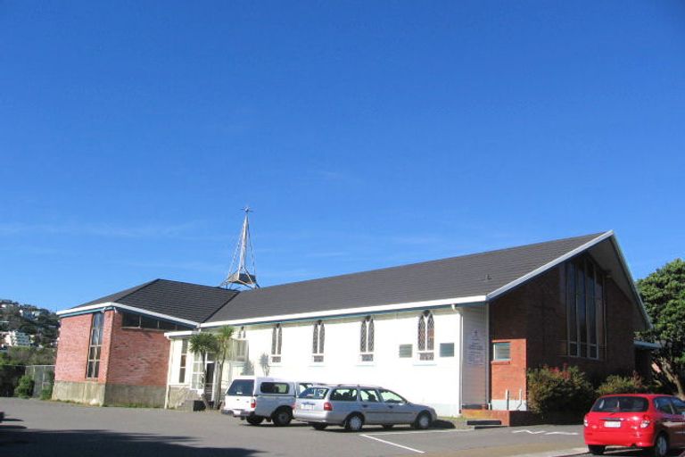 Photo of property in 29 Dr Taylor Terrace, Johnsonville, Wellington, 6037