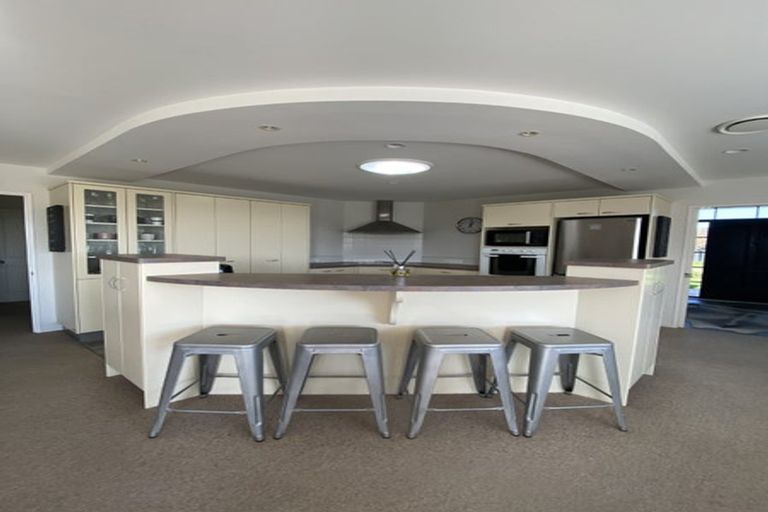Photo of property in 10 Amner Place, Havelock North, 4130