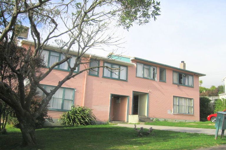 Photo of property in 99 Gear Terrace, Ranui, Porirua, 5024