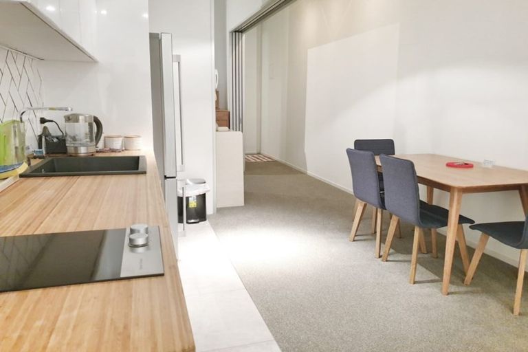 Photo of property in 6 Victoria Street, Hawera, 4610