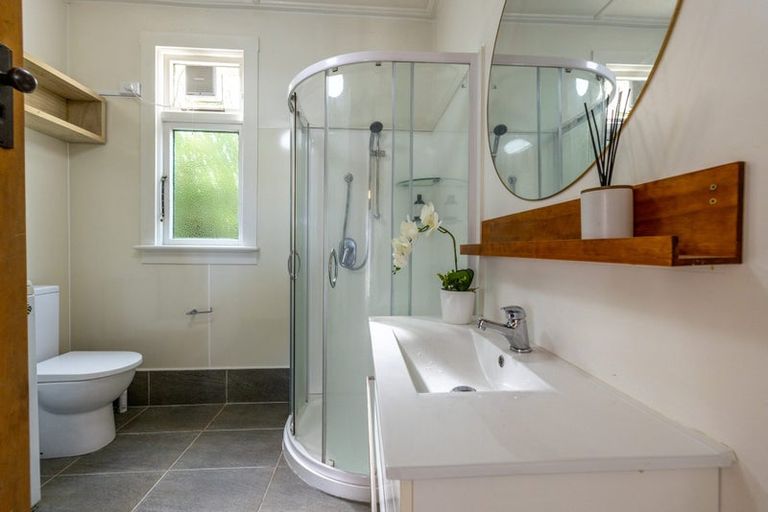 Photo of property in 15 Mataora Road, Kenmure, Dunedin, 9011