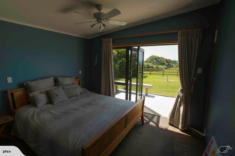 Photo of property in 37 Greenock Drive, Manukau Heads, Waiuku, 2684