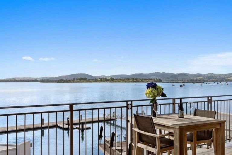 Photo of property in 8/51 Dive Crescent, Tauranga, 3110