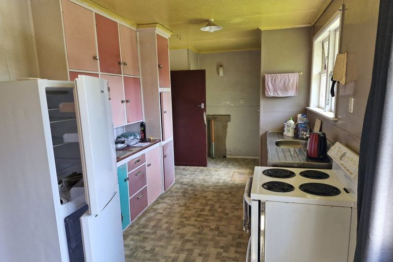 Photo of property in 17a Pembroke Street, Westown, New Plymouth, 4310