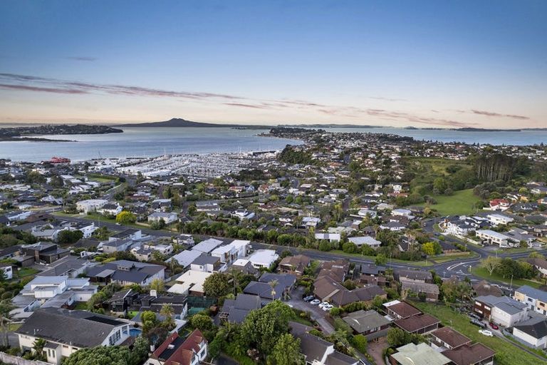 Photo of property in 2/28 Mark Edward Drive, Half Moon Bay, Auckland, 2012