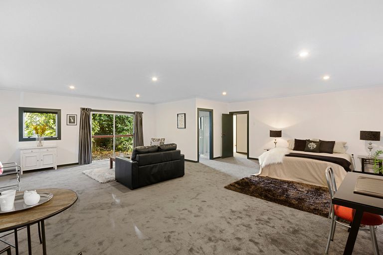 Photo of property in 219 Larnach Road, Waverley, Dunedin, 9013