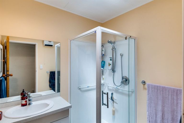 Photo of property in 602 Avenue Road West, Saint Leonards, Hastings, 4120