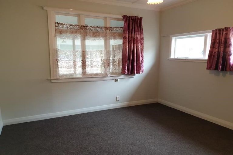 Photo of property in 550 Adelaide Road, Berhampore, Wellington, 6023